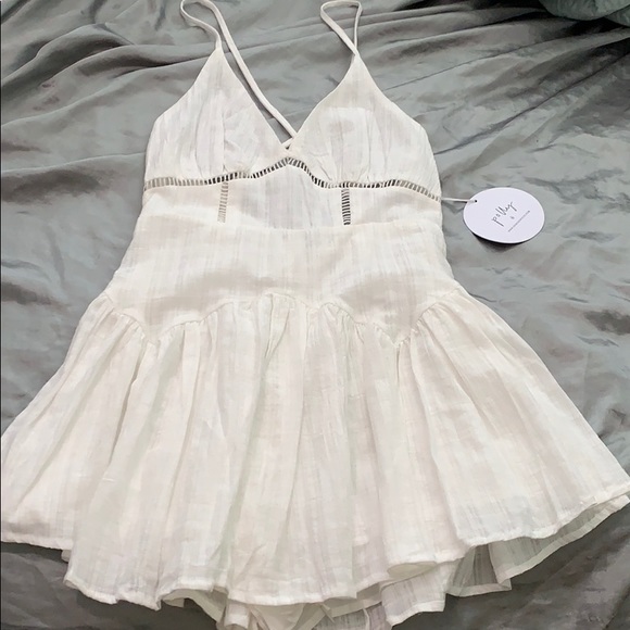 Princess Polly Dresses & Skirts - Princess poly sundress